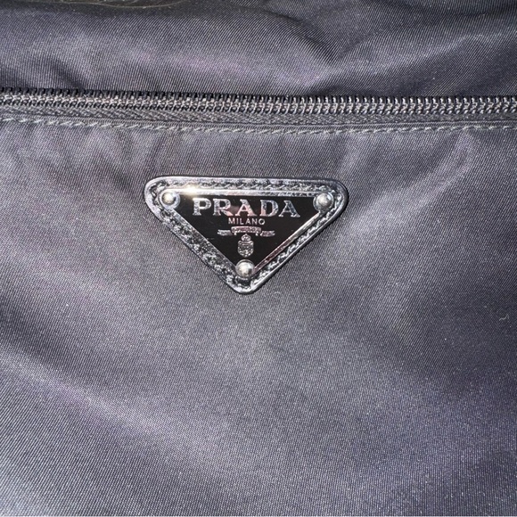 Prada Messenger Nylon Bag Crossbody Black - Picture 5 of 8